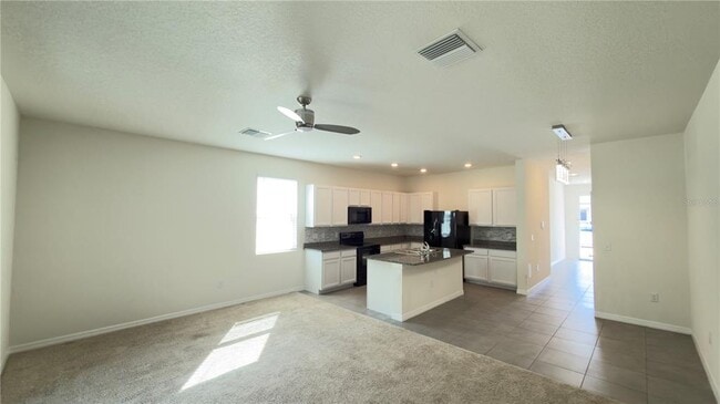 Building Photo - 32946 Kaloko Rd