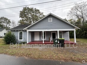 Building Photo - 105 Ave L