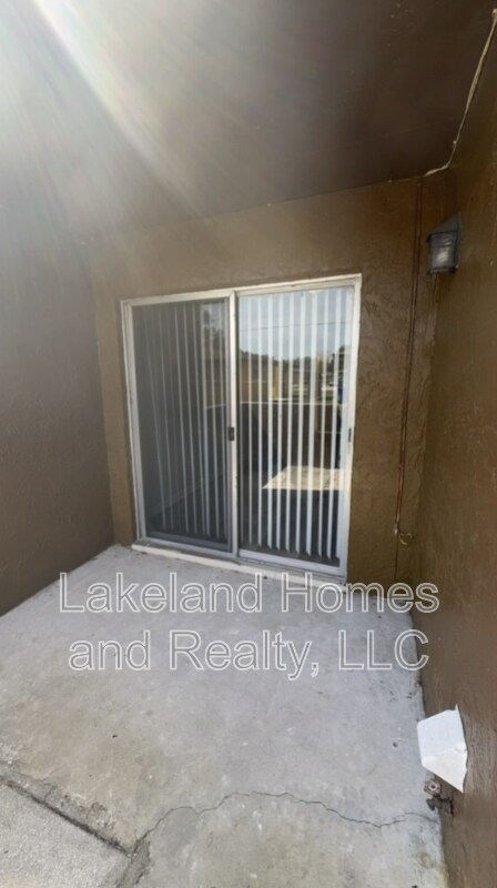 Building Photo - 2726 S San Gully Rd