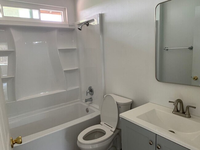 Building Photo - 2915 PARK