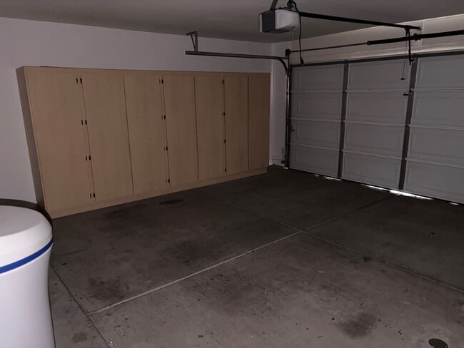 Building Photo - 18338 El Buho Pequeno