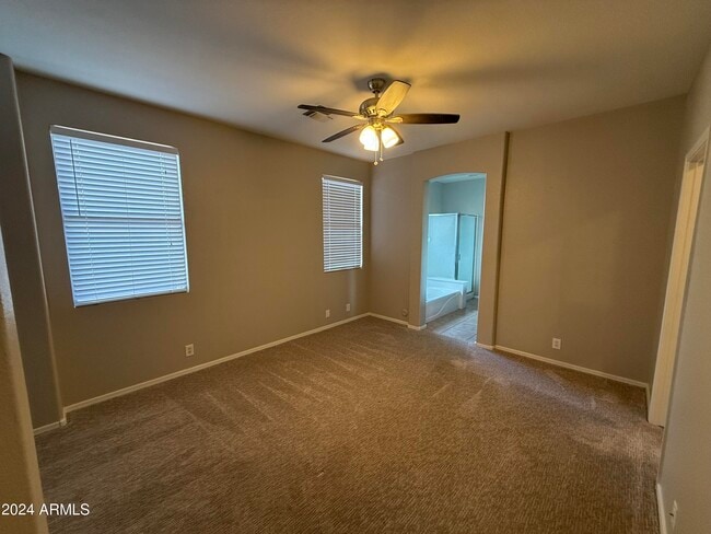 Building Photo - 313 N Kimberlee Way