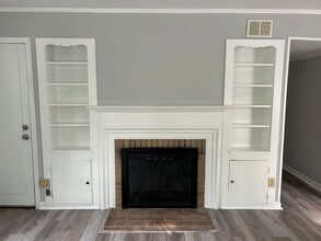 Building Photo - 66 Tunis Ave