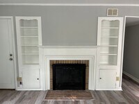 Building Photo - 66 Tunis Ave