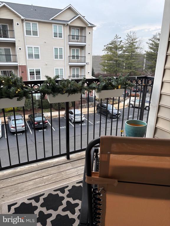 Building Photo - 1571 Spring Gate Dr.