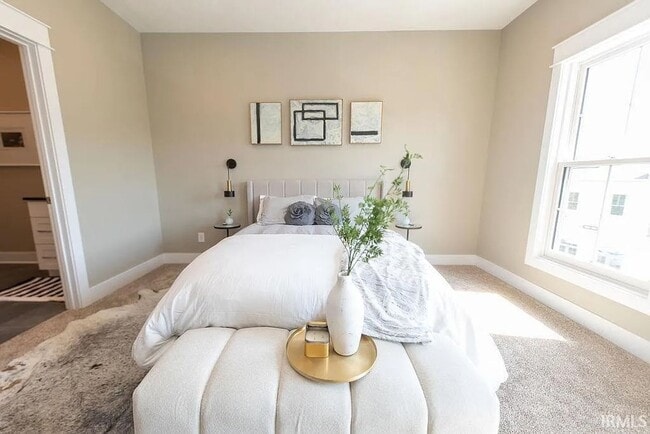 Building Photo - Brand New Townhome in Renwick across from ...