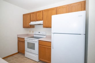 Building Photo - Moline Duplex