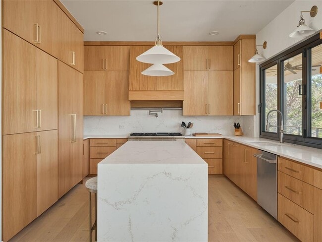 Building Photo - 3214 Smoky Ridge