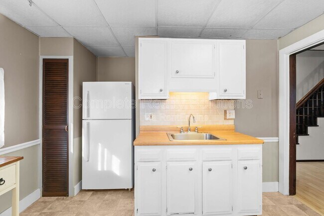 Building Photo - 409 Harrison Ave