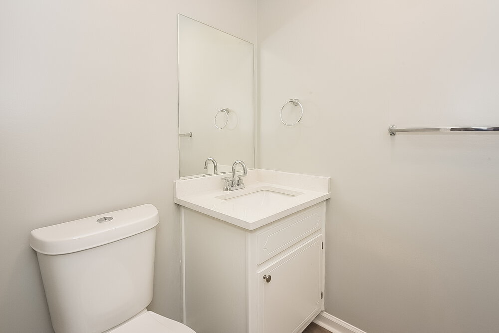 Building Photo - 1260 Rocky Rd