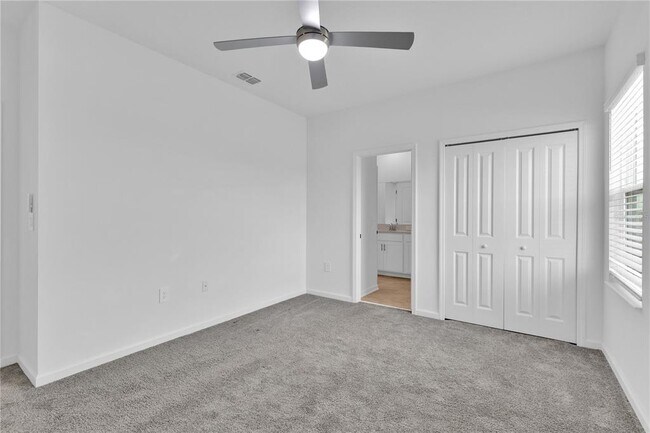 Building Photo - 6452 Sprucepine Ln