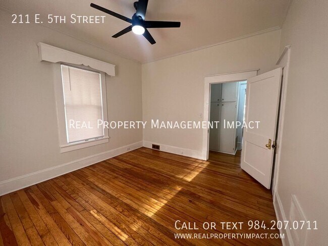 Building Photo - 211 E 5th St