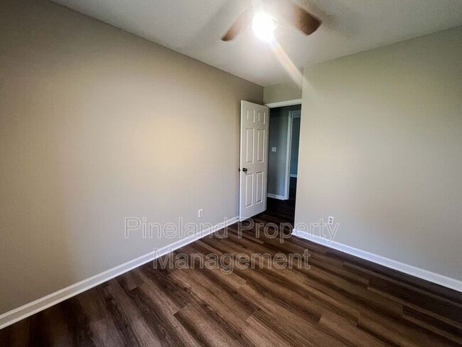 Building Photo - 150 Hickman Ct