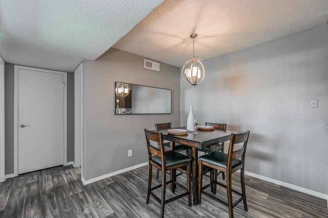 Floorplan - STATION 121 at Town Center Apartments