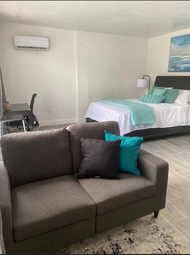 Building Photo - 1350 NW 52nd St