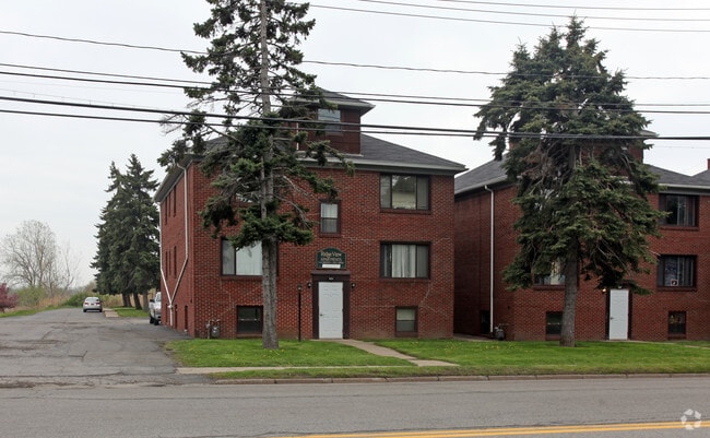 Building Photo - 959 Ridge Rd