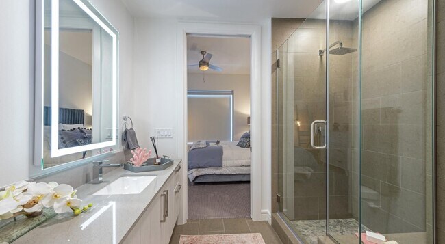 Building Photo - Downtown Studio at $1,680 — 1.5 Months Free, Modern Living