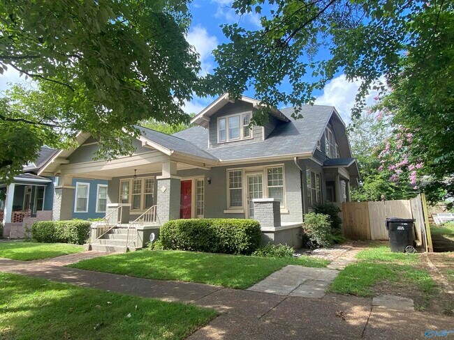 Primary Photo - 311 Church St NE