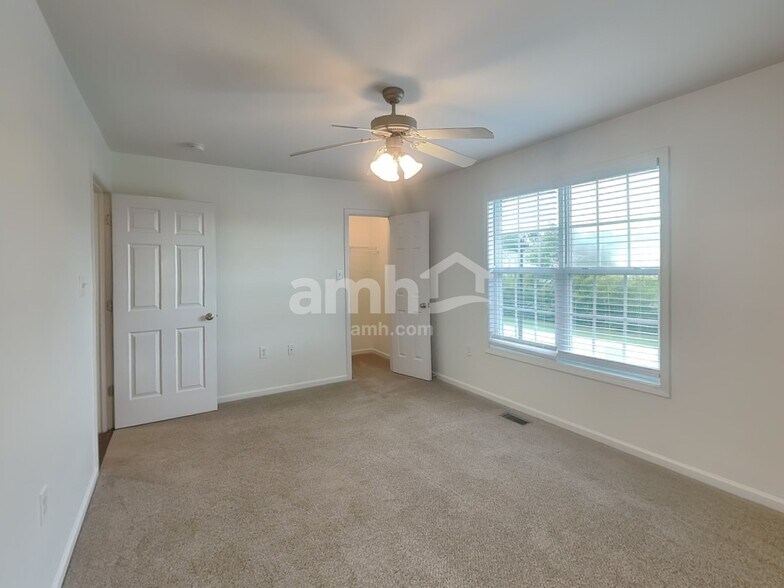 Building Photo - 51 Wolf Creek Ln