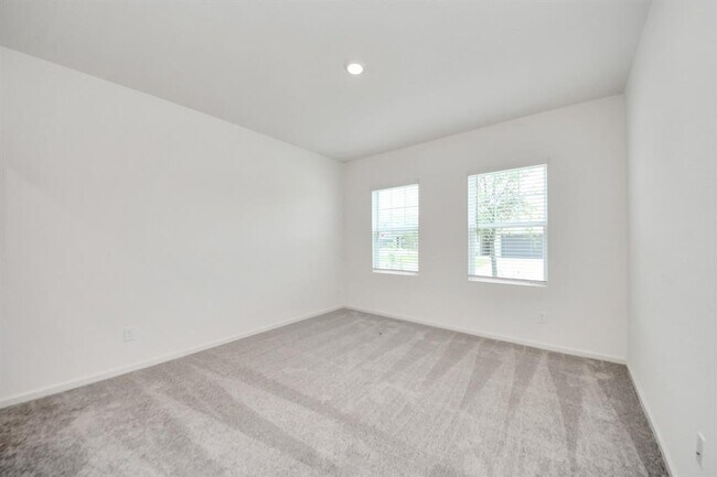 Building Photo - 10307 Costa Ter Dr