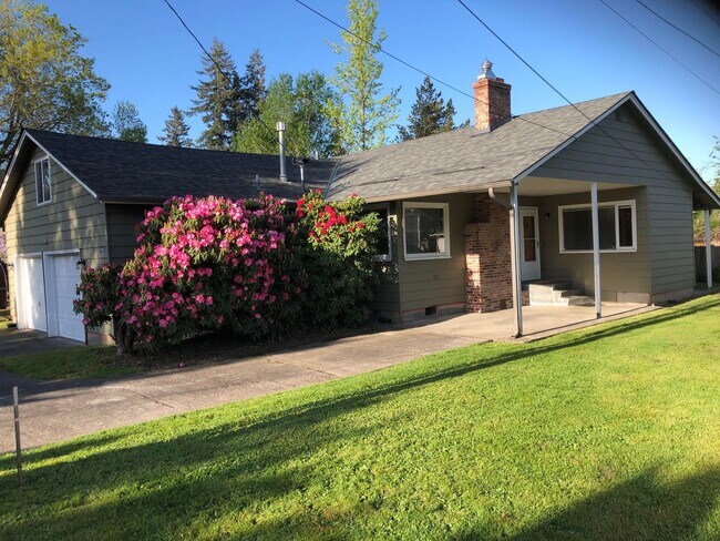 Building Photo - Mid-Century Modern In Garden Home