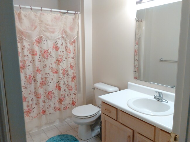 Building Photo - 145 Windwood Dr