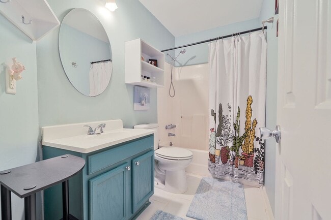 Building Photo - Modern Comfort and Convenience in Citadel ...