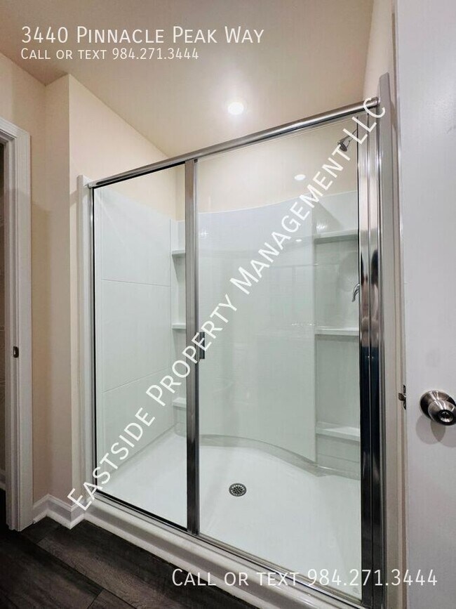 Building Photo - 3440 Pinnacle Peak Dr