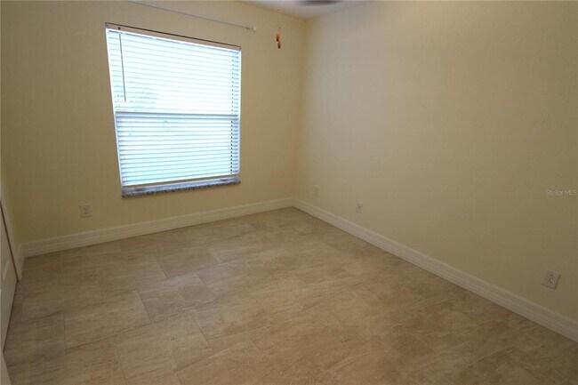 Building Photo - 5850 Gagstatter Rd