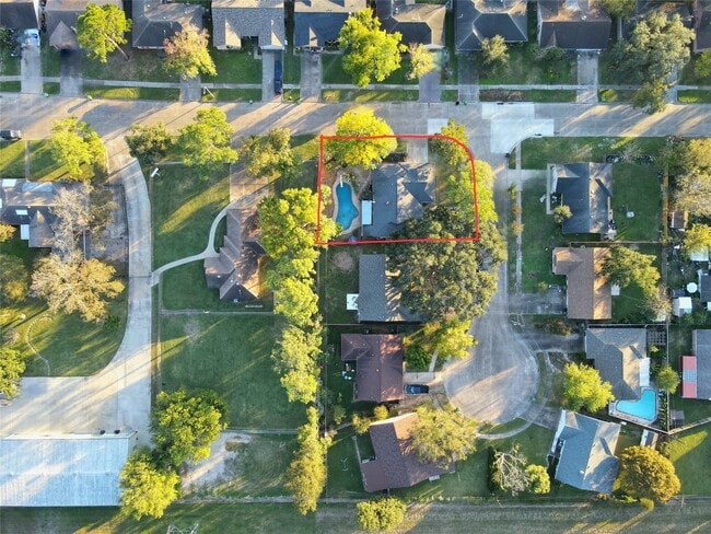 Building Photo - 2502 Knoll St