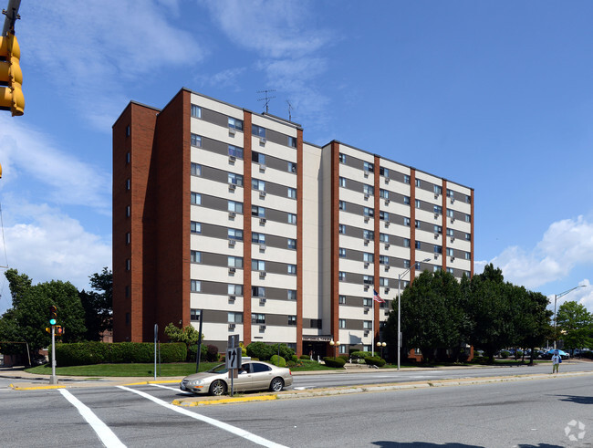 Centennial Towers - 35 Goff Ave Pawtucket RI 02860 | Apartment Finder