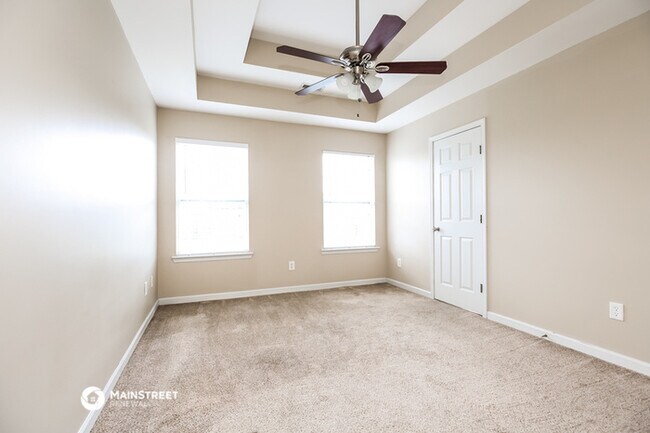 Building Photo - 3001 Baker Way