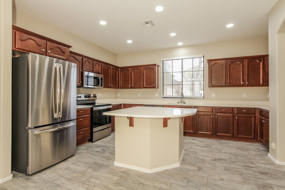 Building Photo - 2432 W Dusty Wren Dr