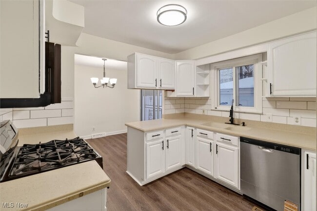 Building Photo - 5969 Marra Dr