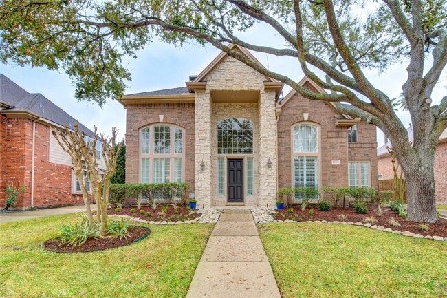 Building Photo - 13515 N Tracewood Bend
