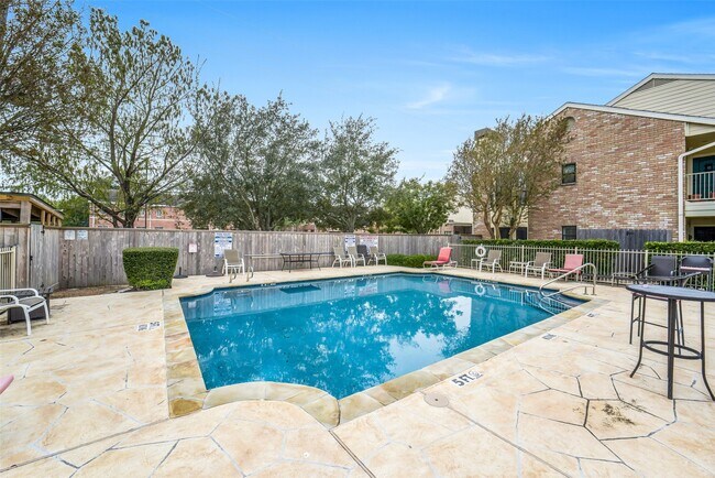 Primary Photo - 767 Bering Dr