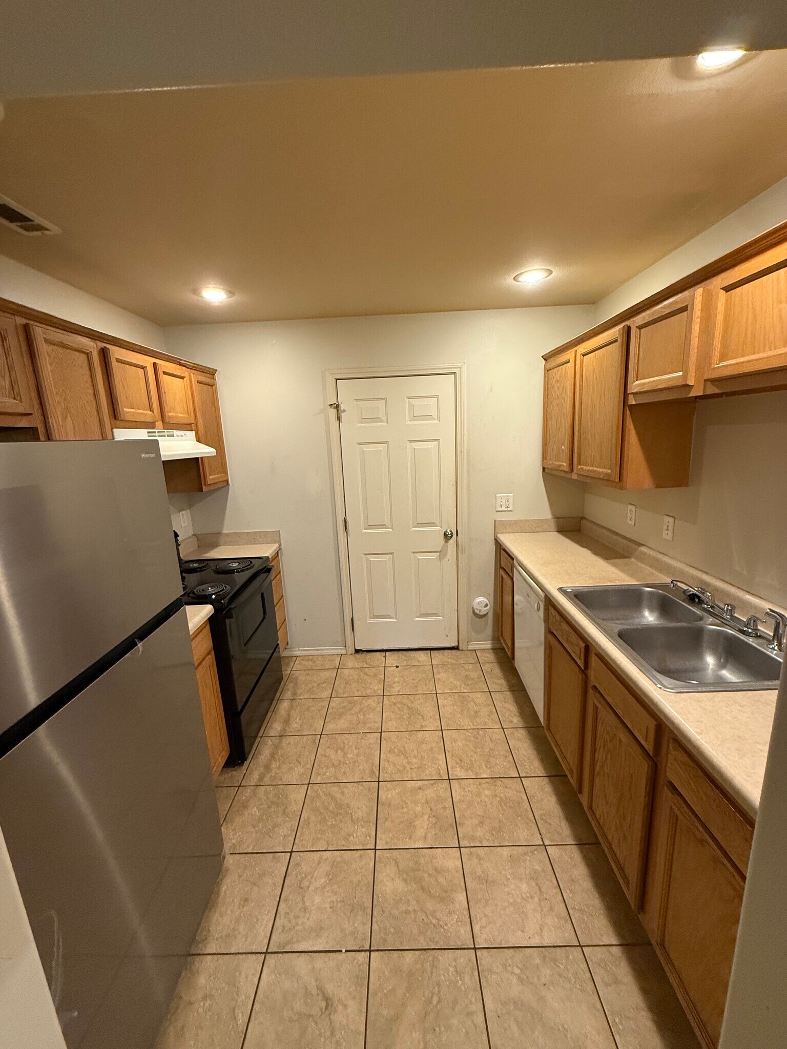 Building Photo - 4111 SW Shadowrock Pl