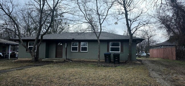 Building Photo - 4017 Pickett St