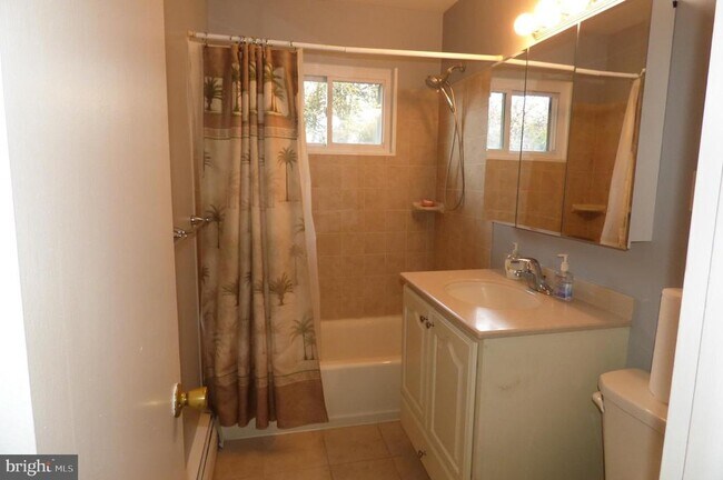 Building Photo - 5419 PA-309