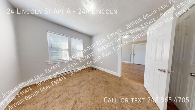 Building Photo - 24A Lincoln - Large 1Bed/1Bath Apartment i...