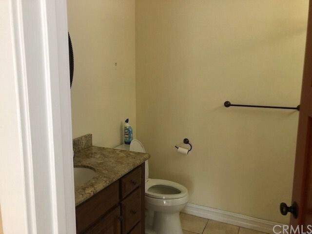 Building Photo - 41250 Gallop Ln