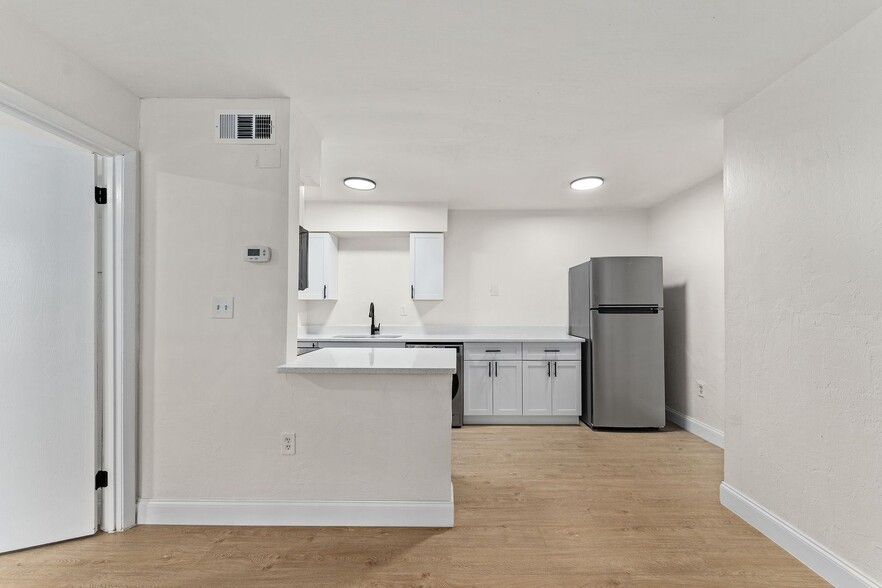 Interior Photo - CenterPoint