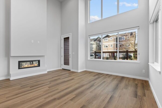 Building Photo - Stunning Brand-New Ballard Townhome with A...