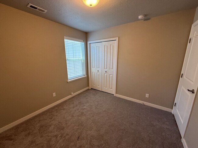 Building Photo - Beautiful Meridian Home in Prime Location Near The Village, Parks & Schools