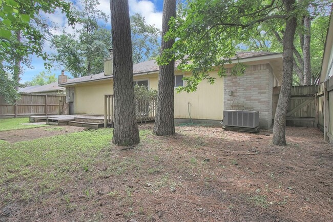 Building Photo - 73 Timberspire Ln