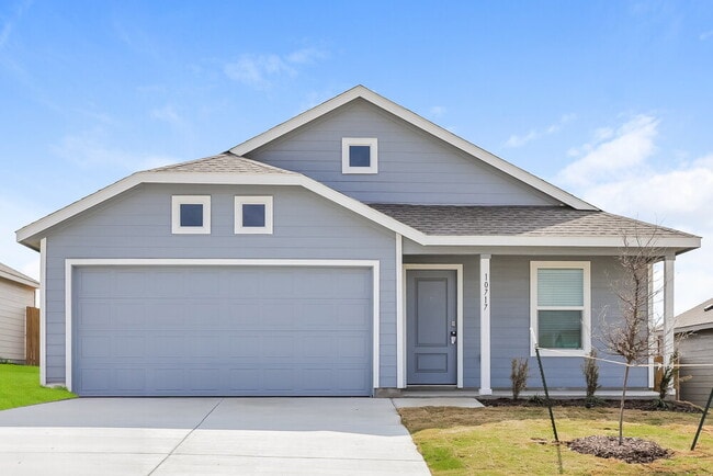 Building Photo - 10717 Revolver Dr