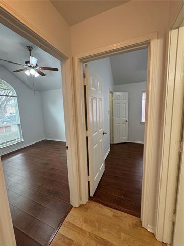 Building Photo - 1705 Bennington Dr