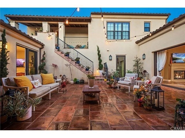 Building Photo - 9 Paniolo Rd