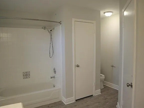 MASTER BATH - 1105 sorrel ct