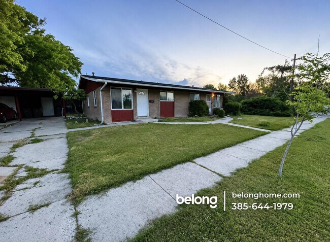 Building Photo - 1208 Harris Ave